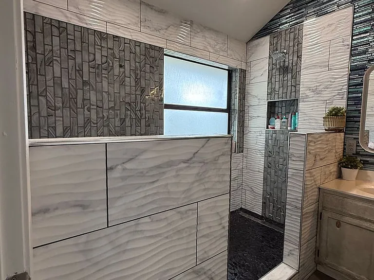 5838 Manchester Ln — Photo 15