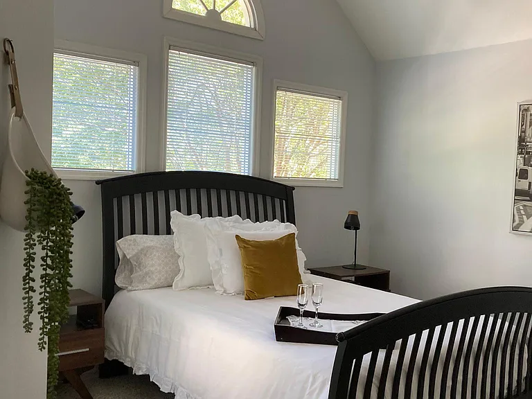 729 Victorian Pl — Photo 12