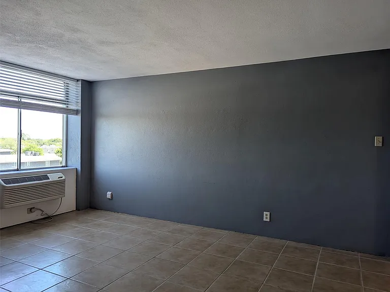 7520 Hornwood Dr #402 — Photo 27