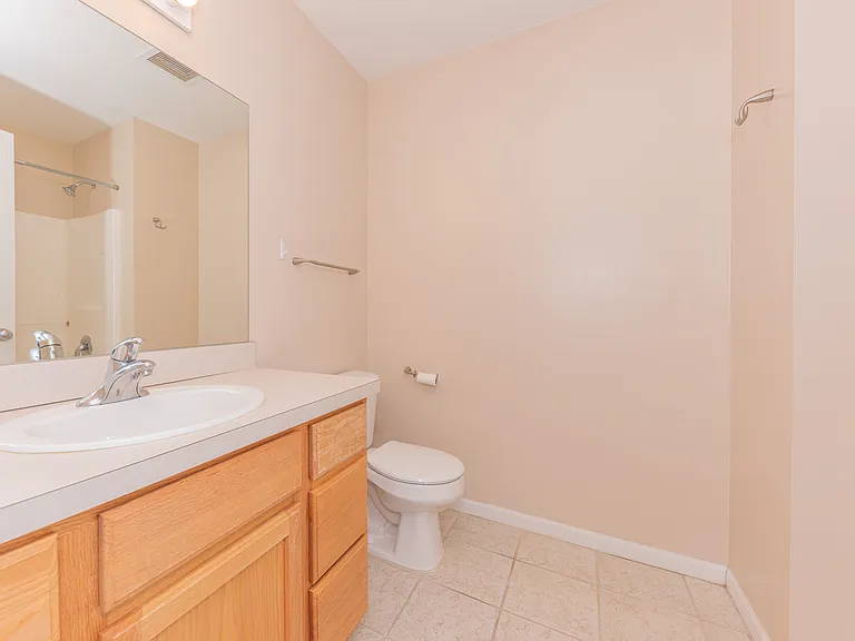 2211 S Main St #1 — Photo 22