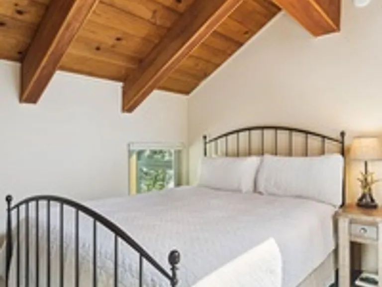 2755 N Lake Blvd #97 — Photo 9