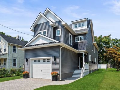 38 Bank St, Red Bank, NJ, 07701