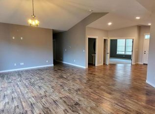 (Undisclosed Address), Kalama, WA 98625