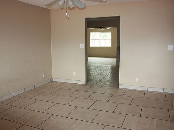 4th image of 1309 W Pueblo Ave