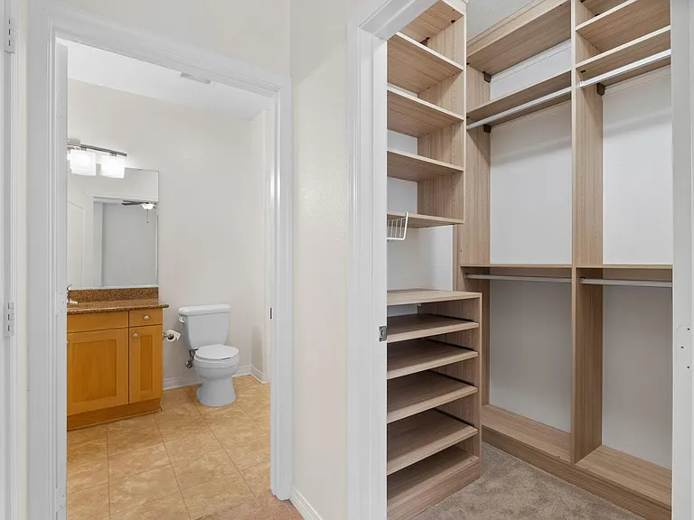 3957 30th St #420 — Photo 14