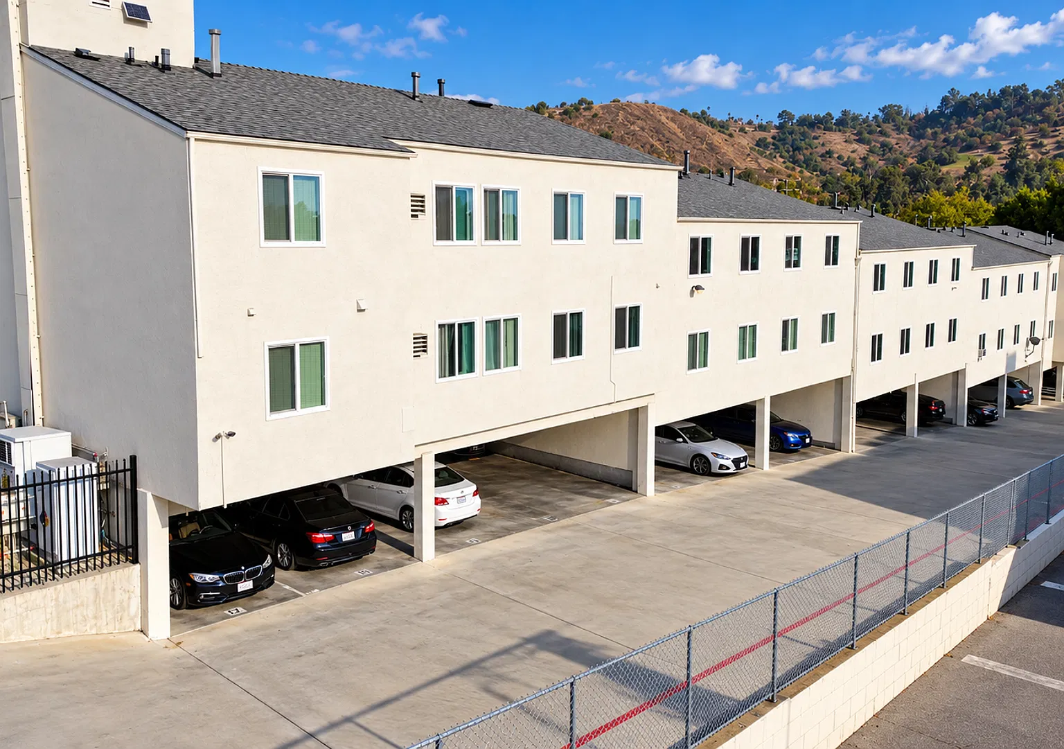 Welcome to 4571 N. Figueroa St. in Los Angeles! — Photo 1