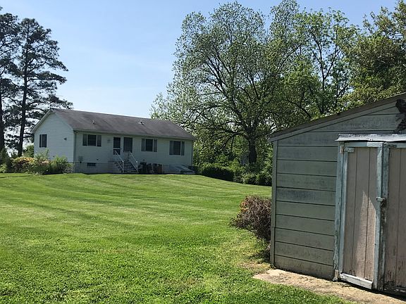 Bayside rear view and lawn