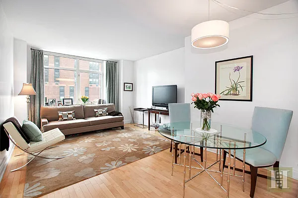 Rented by Halstead Real Estate | media 7