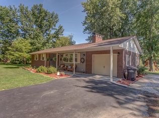 7418 Sherry Creek Rd, Worden, IL 62097