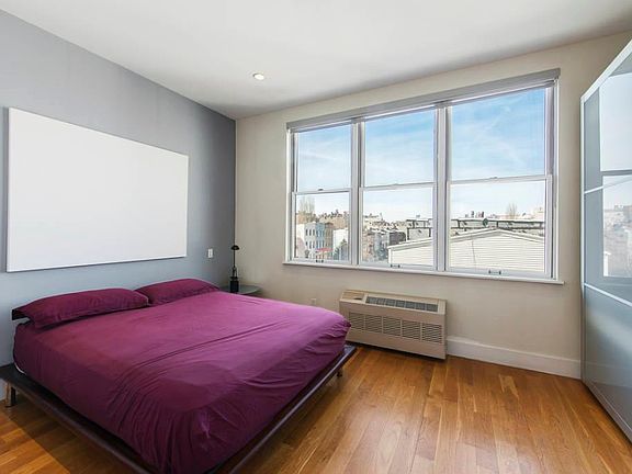 4th image of 582 Marcy Ave APT 4A