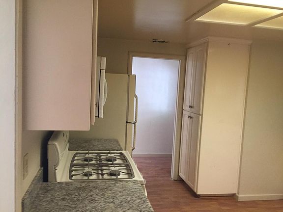 2nd image of 730 Camellia Way