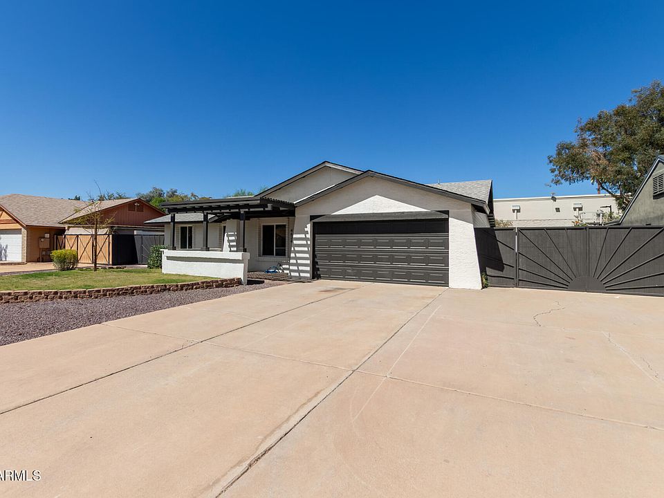 Ave Maria オブリビオニス EXR 2874 Maria Ave, Northbrook, IL 60062 | Redfin