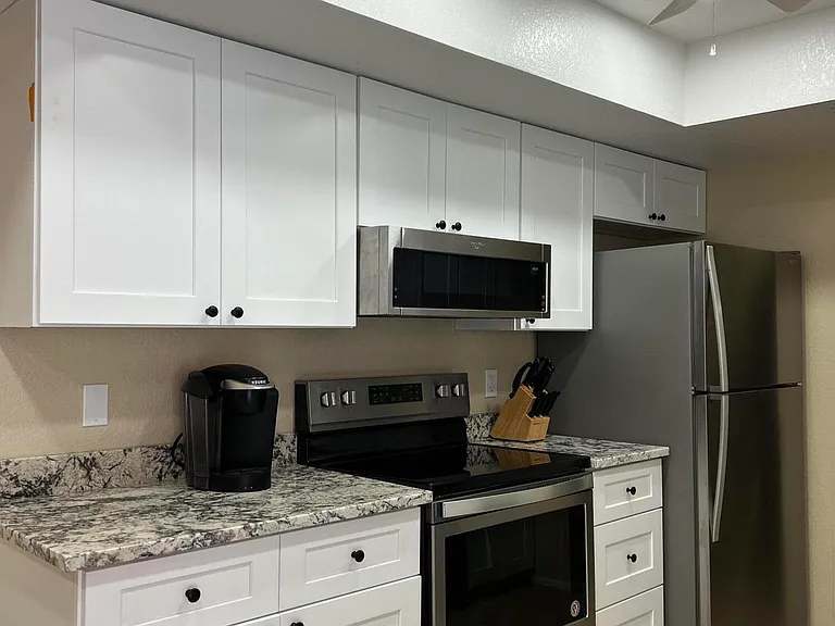 12212 N Paradise Village Pkwy S #142 — Photo 5