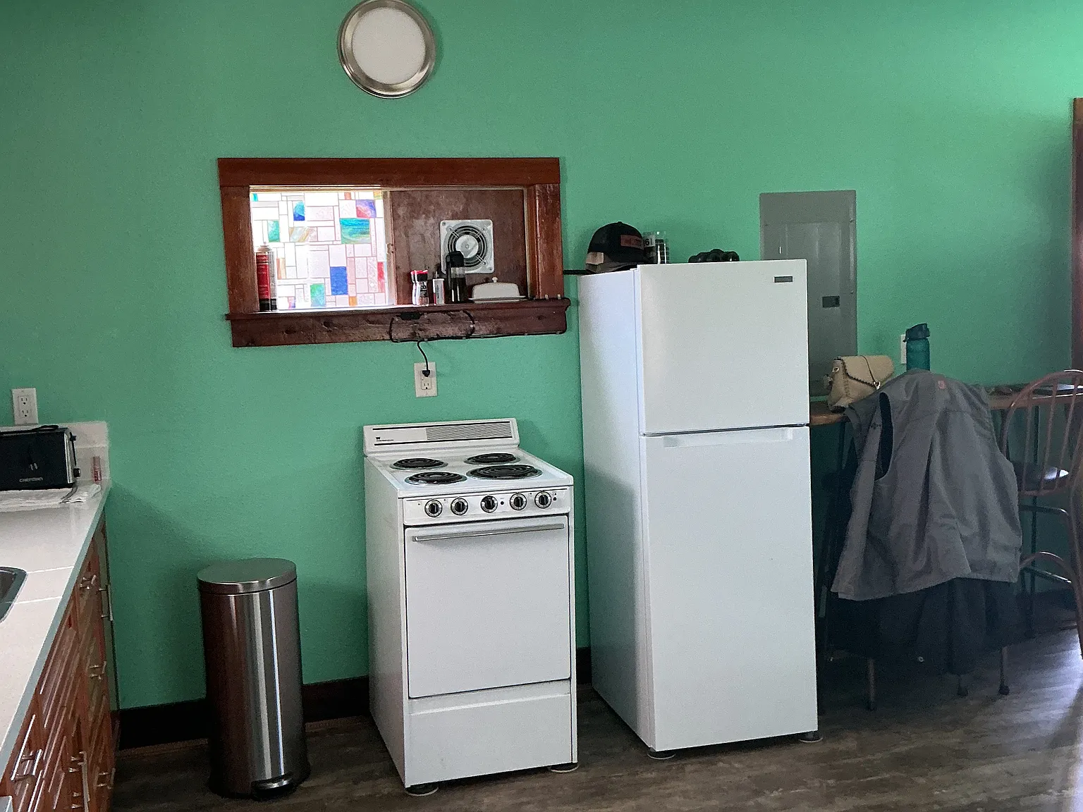 Studio, 850 sqft, $1,200 — Photo 3