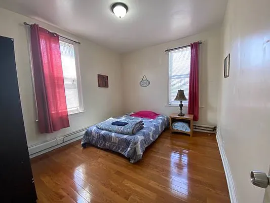 Rented by Highline Residential | media 7