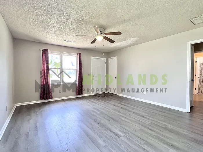 728 Bitternut Dr — Photo 6