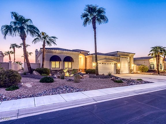 2nd image of 1251 Vista Del Lago Loop