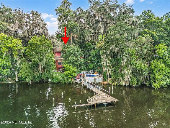 3rd image of 112 RIO VISTA Avenue
