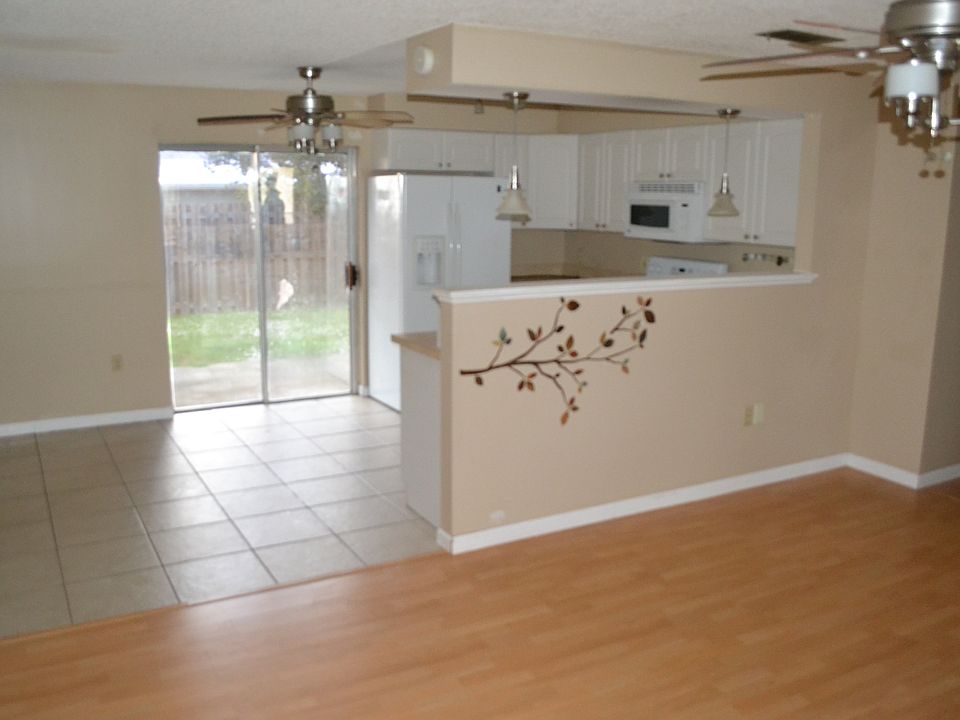 Family Room/Kitchen