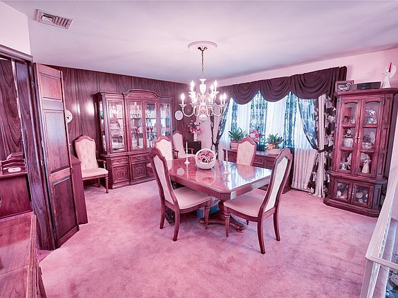 4th image of 126 Maple Ave