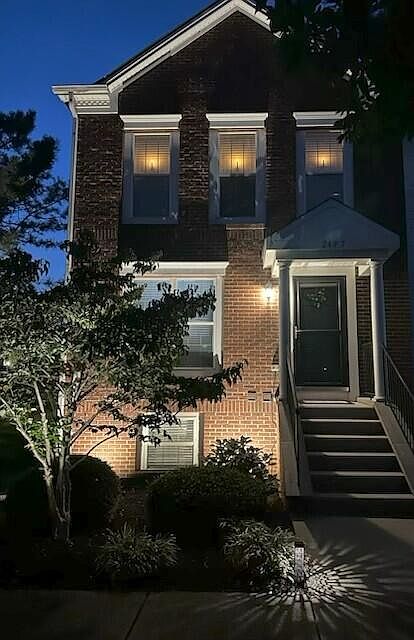 1st image of 2497 Aristocracy Cir