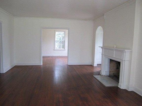 3rd image of 4540 Alamosa St