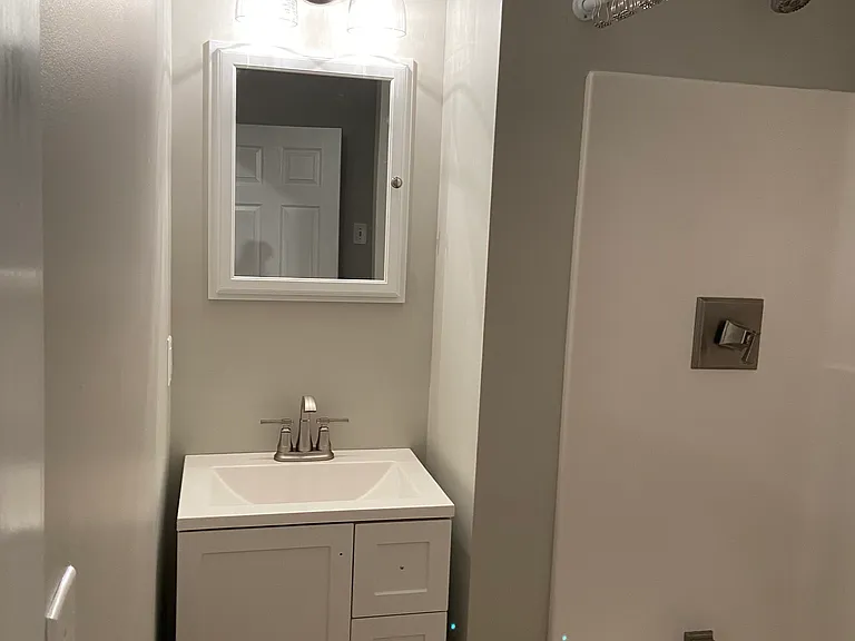 37 Central St #2 — Photo 3