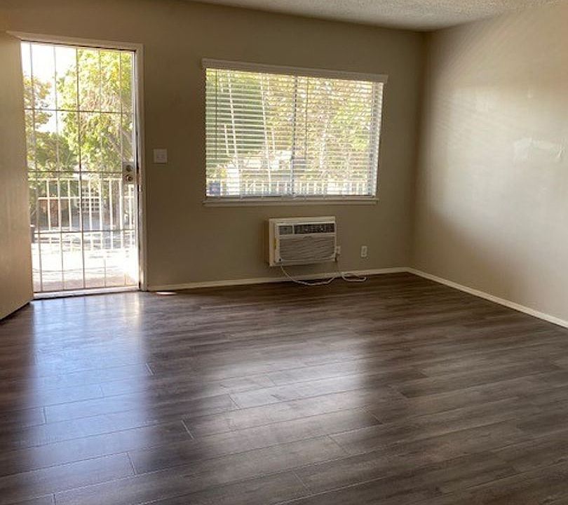 1st image of 7353 Comstock Ave APT D