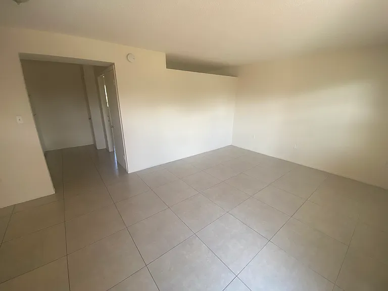 2239 Jackson St #15 — Photo 7