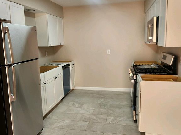 4th image of 13308 Camino Del Norte NE