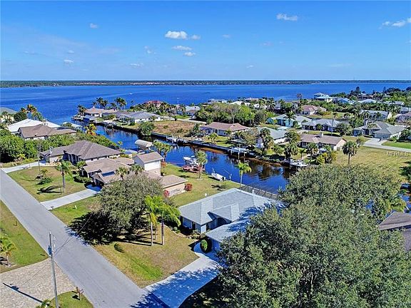 2nd image of 2350 Chilcote Ter