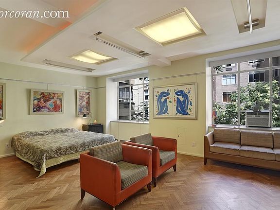 4th image of 17 W 54th St APT 6B