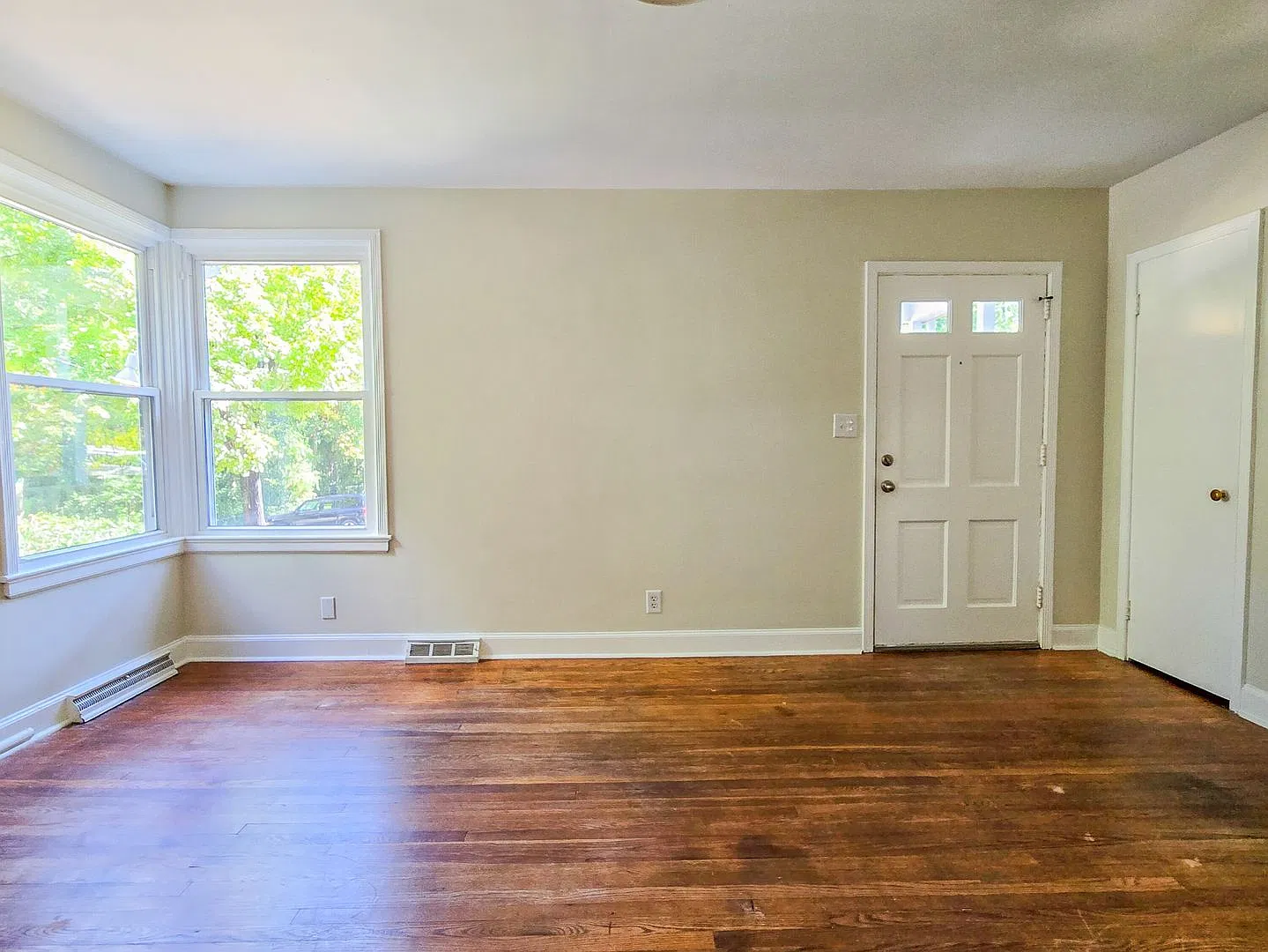 1312 Revere Road — Photo 3