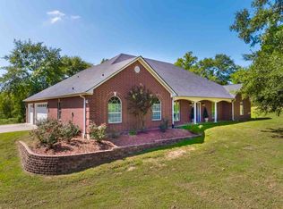 906 Mackey Rd N, Gilmer, TX 75645