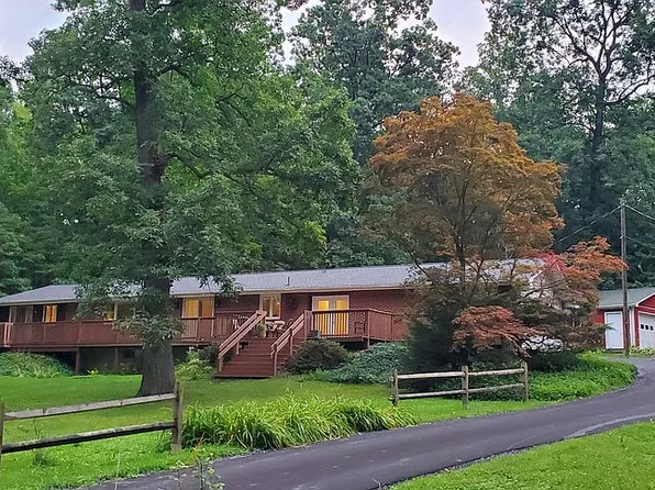 151 Ridge Rd, Pennsylvania Furnace, PA 16865