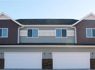 1031 29th Ave W, West Fargo, ND 58078