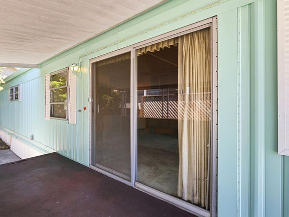 5th image of 1555 Merrill St #43