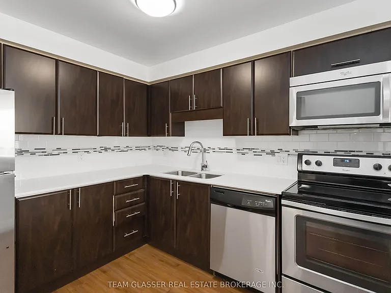 675 Richmond St #606 — Photo 14