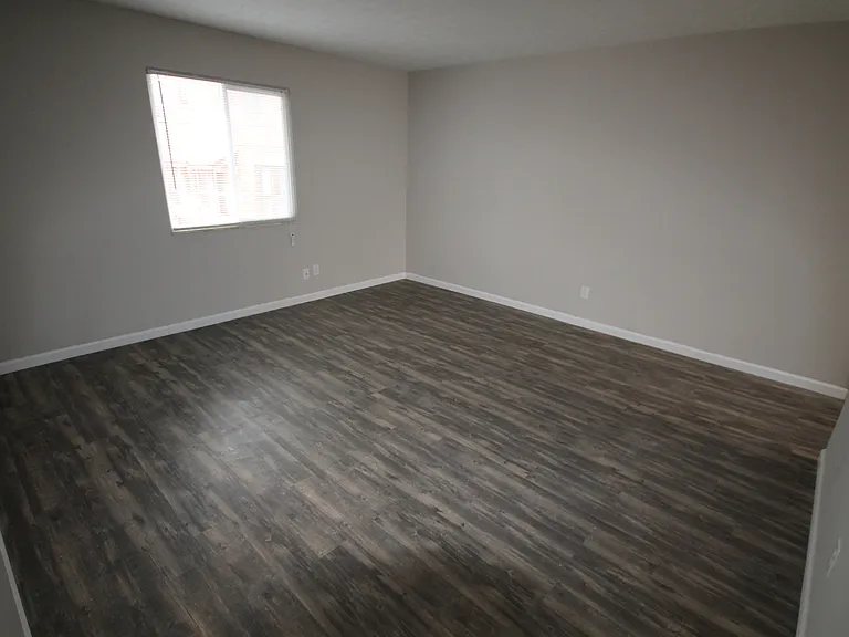 451 Alden Ave — Photo 31