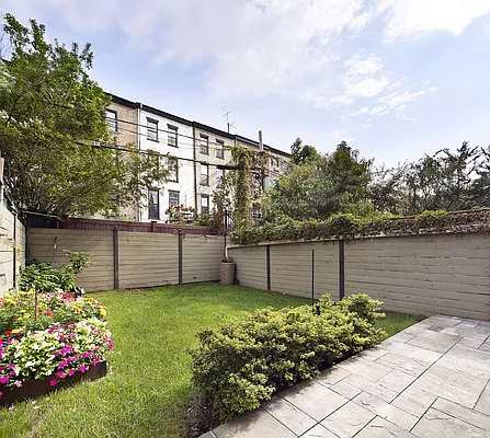 Sold by Compass | media 24