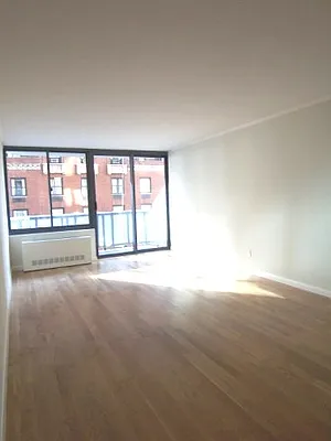 Rented by Stonehenge NYC LLC | media 3