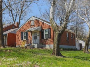 11 Kings Ct, Saint Louis, MO