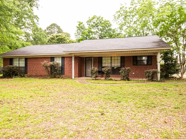 604 W University St, Magnolia, AR 71753