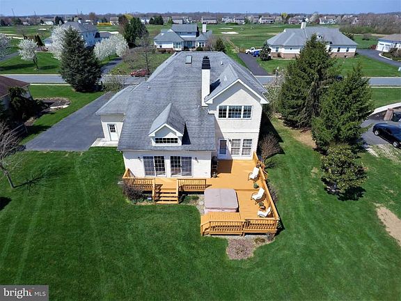 2nd image of 114 Lahinch Ct