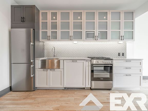 5th image of 10 Montieth St APT 855
