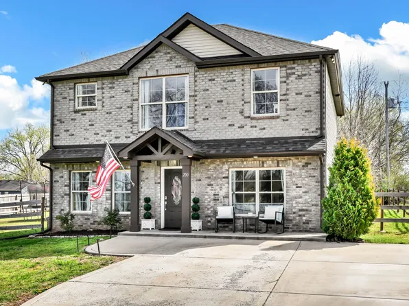 200 Texas Ave, Oak Grove, KY 42262