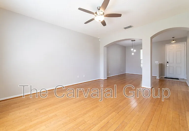 3933 Cleary Way — Photo 13