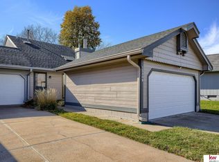 15309 T St, Omaha, NE 68137
