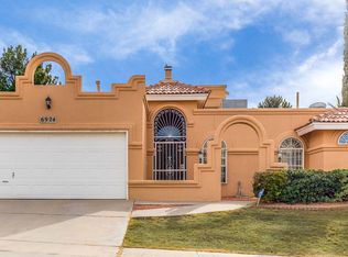 6924 Crown Ridge Dr, El Paso, TX 79912