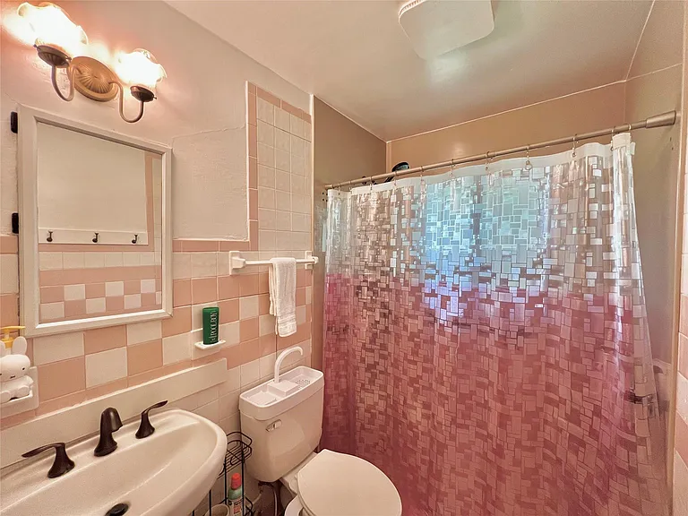 6615 Galindo St — Photo 11